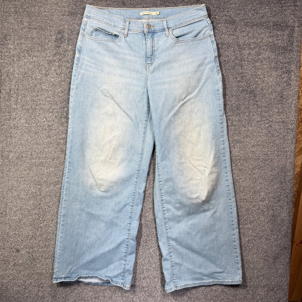 Levi's 318 Shaping Wide Leg Jeans Light Wash Denim 14W